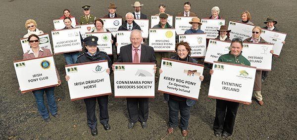 HSI Affiliate group photo Punchestown